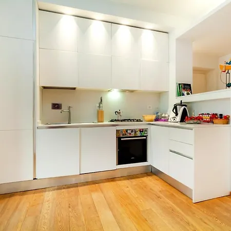 Apartment River House Rome