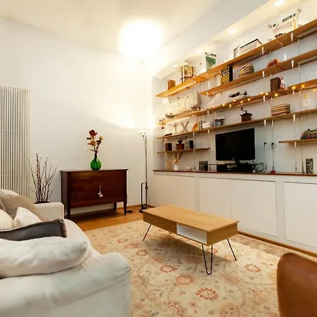 Apartment River House Rome