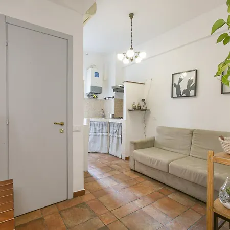 Bb Trastevere Station - Room1 Bed & Breakfast