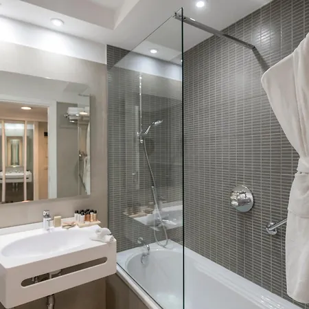 Crowne Plaza St. Peter's By Ihg 4* Roma