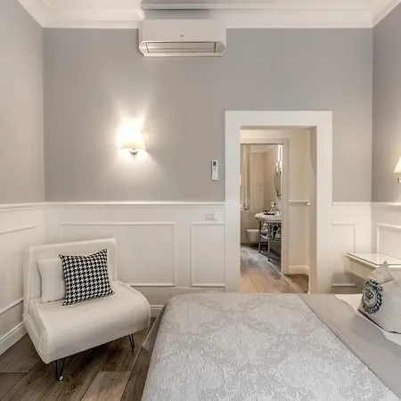 Piazza Di Spagna Just For Us Guest house Rome