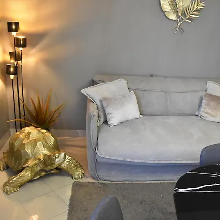 Diasof Apartment