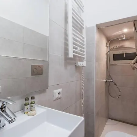 Apartment Iflat Pantheon Cozy