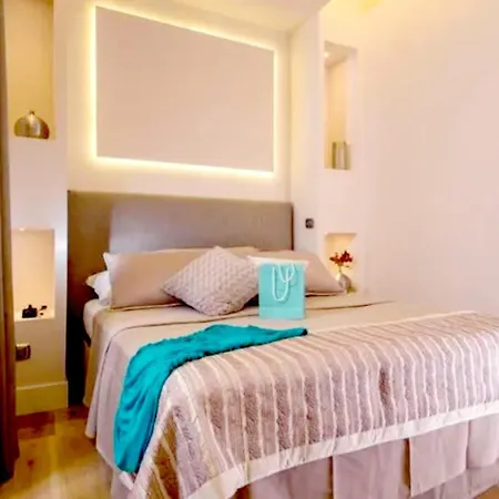 B89 Luxury Gallery House Piazza Di Spagna Rome