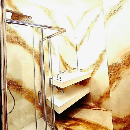 B89 Luxury Gallery House Piazza Di Spagna Apartment
