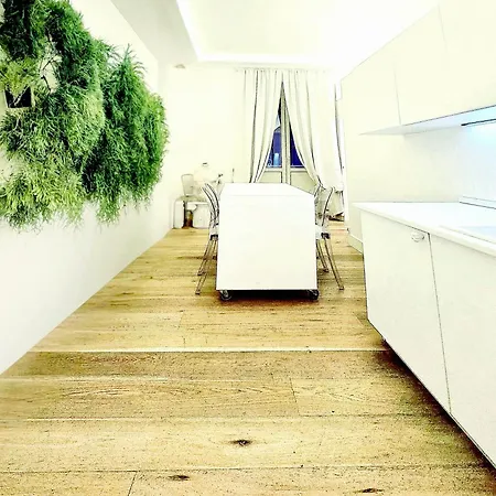 B89 Luxury Gallery House Piazza Di Spagna * Rome