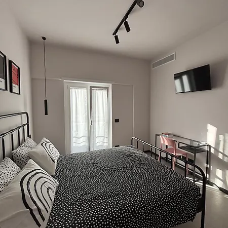 Appartamento Urban Concept Santa Croce In Gerusalemme - Entire *