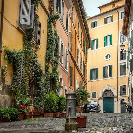 Apartment In Style Colosseum