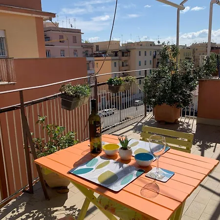 Attico Luminoso Terrazza Centocelle Roma