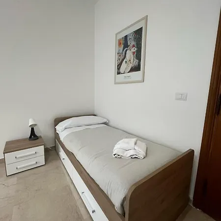Domus Lidia Apartment *