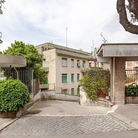 Tito Livio Vatican Apartment *