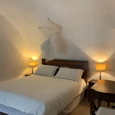 Castello Farnese, Roma, Sulla Via Francigena Guest house Rome