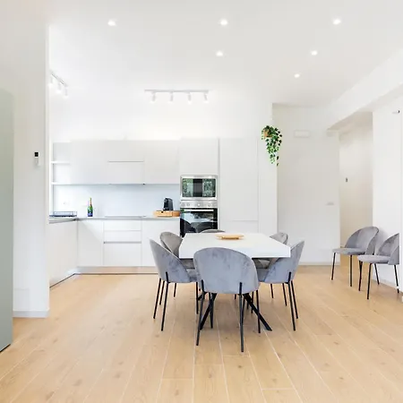 Luciano Primavera Apartment Rome