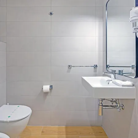 Apartment Luciano Primavera Rome