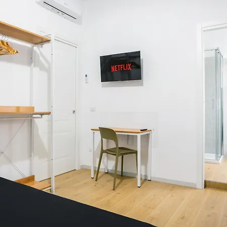 Luciano Primavera Apartment Rome