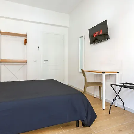 Luciano Primavera Apartment