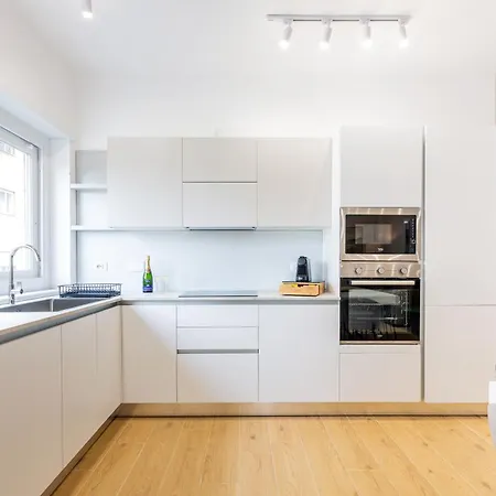 Luciano Primavera Apartment Rome