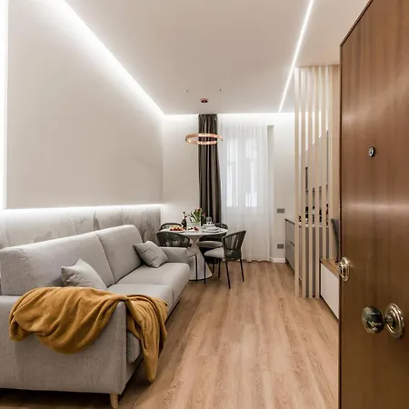 Apartment The Rent - Atmosphere And Romance: One-bedroom Just Steps From The Colosseum Rome