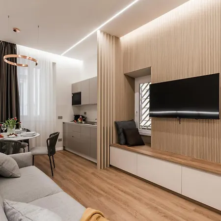 Apartment The Rent - Atmosphere And Romance: One-bedroom Just Steps From The Colosseum Rome