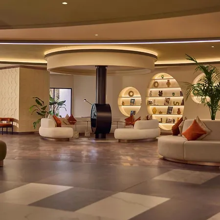 Sheraton Hotel&conference Center 4*