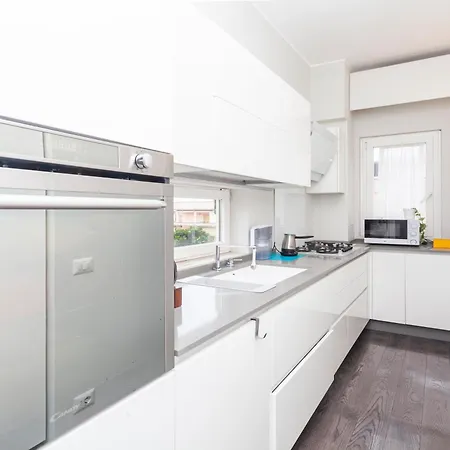 Appartamento Elegant Metro A - By Openroma *
