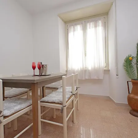 Center In A Few Minutes, La Fenice Apartment