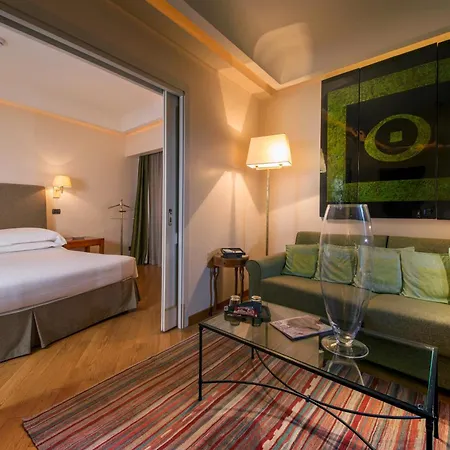 Adriano Rooftop Hotel