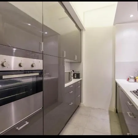 Azzurra Apartment *