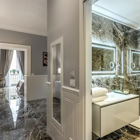 Spanish Steps Oasis Guest house