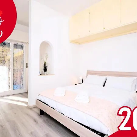Tuscolana Blu - Grazioso Monolocale Daire Roma