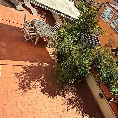 Dama Roof House Apartment *