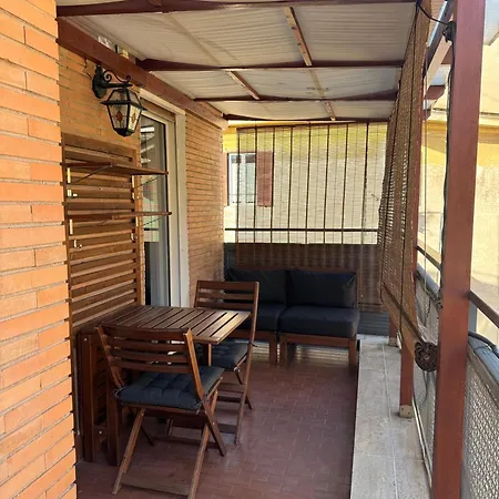 Splendido Attico Con Terrazza A Trastevere Appartamento Roma