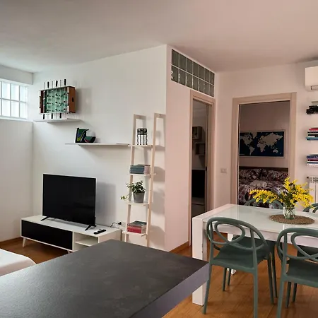 Splendido Attico Con Terrazza A Trastevere Appartamento