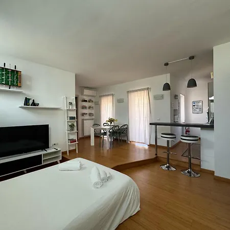 Appartamento Splendido Attico Con Terrazza A Trastevere Roma