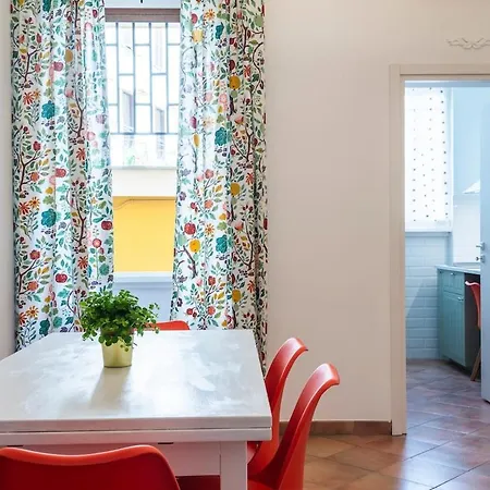 Apartament Design Ironico, 10 Minutes Termini, 20 Minutes Colosseum Rzym