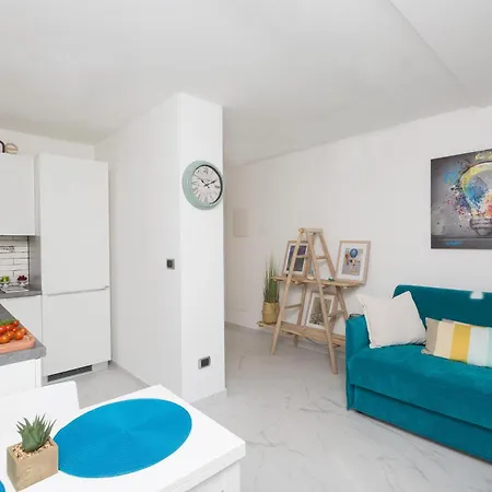 Boutique Domus Trastevere Penthouse Apartment Rome