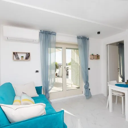 Boutique Domus Trastevere Penthouse Apartment