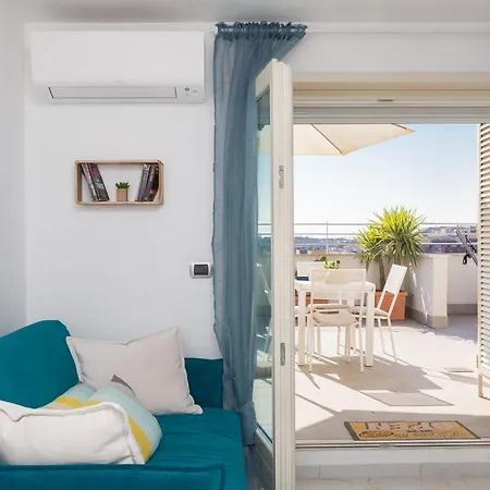 Boutique Domus Trastevere Penthouse Apartment
