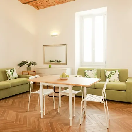 La Porta Magica, La Casa Tra Le Basiliche