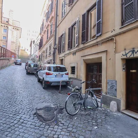 Apartment The Jewel Of Sant Onofrio In The Heart Of Rome