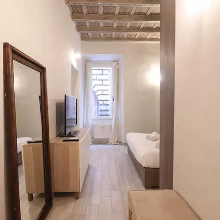 The Jewel Of Sant Onofrio In The Heart Of Apartment
