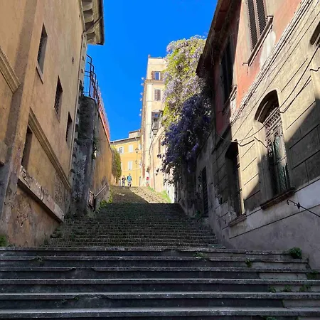 The Jewel Of Sant Onofrio In The Heart Of Apartment Rome