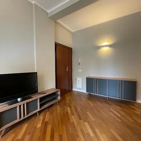 Apartment Jungle House 1800 Meters From The Colosseum