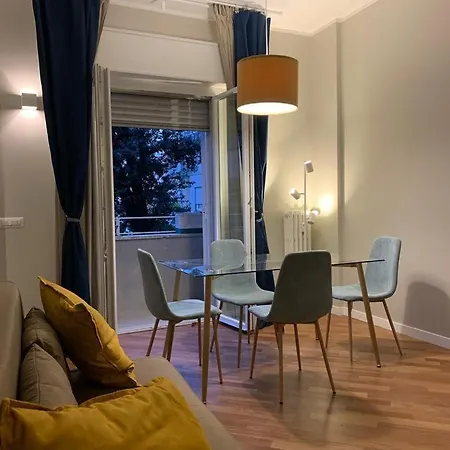 Jungle House 1800 Meters From The Colosseum Apartment *