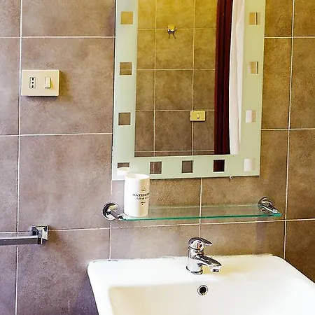 Bed & Breakfast Flavia 84 *
