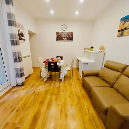 Apartment La Dimora Di Sara A 10 Minuti Da Termini
