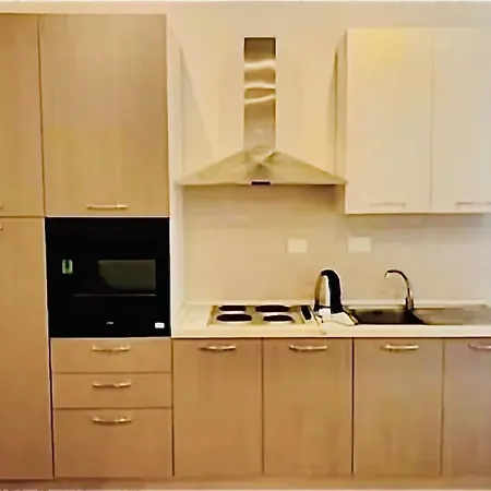 Apartment La Dimora Di Sara A 10 Minuti Da Termini Rome