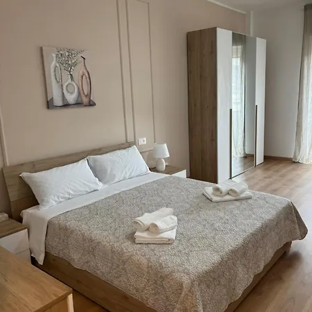 Guest house Rhome 71 *