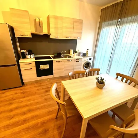 Rhome 71 Guest house