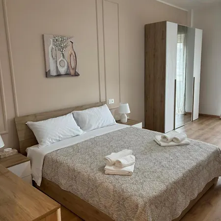 Guest house Rhome 71 *